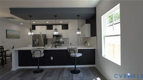 Tiny photo for 330 Mars St, Petersburg, VA 23803 (MLS # 2616354)