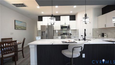 Tiny photo for 330 Mars St, Petersburg, VA 23803 (MLS # 2616354)