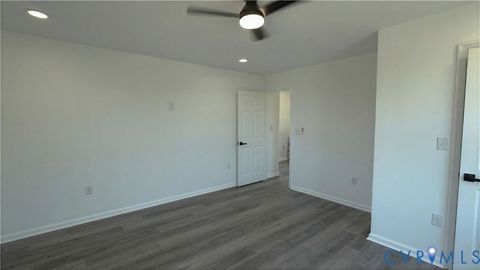 Tiny photo for 330 Mars St, Petersburg, VA 23803 (MLS # 2616354)