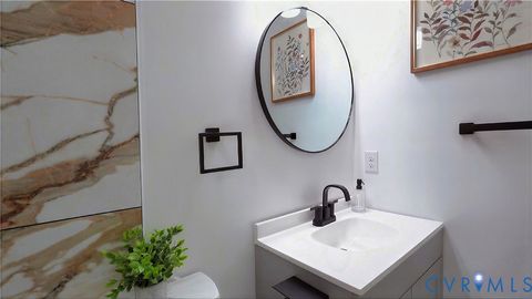 Tiny photo for 330 Mars St, Petersburg, VA 23803 (MLS # 2616354)