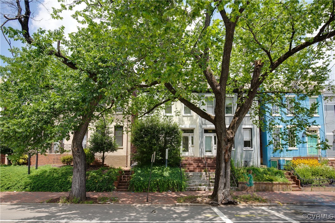 1320 W Main Street