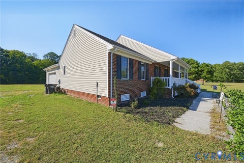 Tiny photo for 20550 Horseshoe Road, Prince George, VA 23830 (MLS # 2627073)