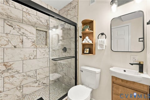 Tiny photo for 521 Catherine Street, Richmond, VA 23220 (MLS # 2627815)