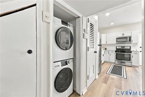 Tiny photo for 521 Catherine Street, Richmond, VA 23220 (MLS # 2627815)