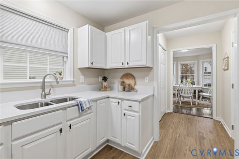 Tiny photo for 11417 Alder Glen Way, Glen Allen, VA 23059 (MLS # 2603995)