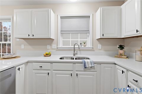 Tiny photo for 11417 Alder Glen Way, Glen Allen, VA 23059 (MLS # 2603995)