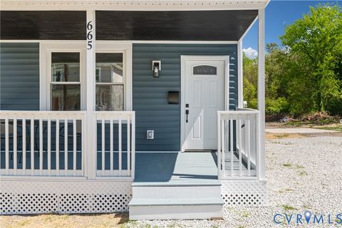 Tiny photo for 665 Pegram Street, Petersburg, VA 23803 (MLS # 2611151)