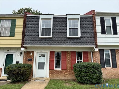 Photo of 405 Roxana Road, Highland Springs, VA 23075 (MLS # 2527639)