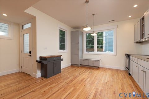 Tiny photo for 404 S Harrison Street, Richmond, VA 23220 (MLS # 2621378)