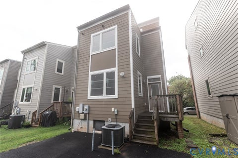 Tiny photo for 404 S Harrison Street, Richmond, VA 23220 (MLS # 2621378)