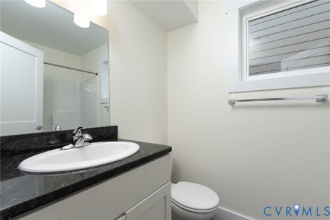 Tiny photo for 404 S Harrison Street, Richmond, VA 23220 (MLS # 2621378)