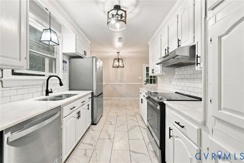 Tiny photo for 3238 E Weyburn Road, Richmond, VA 23235 (MLS # 2625395)