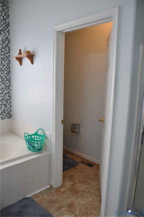 Tiny photo for 10621 Gallant Fox Way Way, Ruther Glen, VA 22546 (MLS # 2611731)