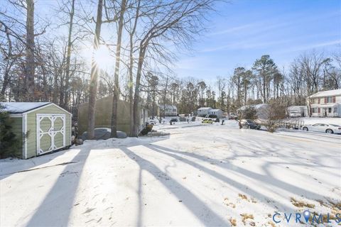 Tiny photo for 8819 Pepperidge Road, Chesterfield, VA 23236 (MLS # 2602106)
