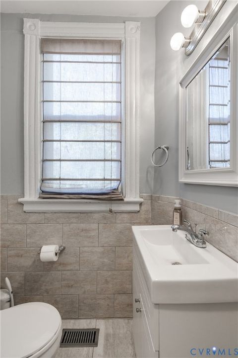 Tiny photo for 3233 Fendall Avenue, Richmond, VA 23222 (MLS # 2529958)