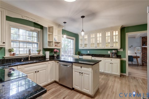 Tiny photo for 5 Bridgehampton Place, Henrico, VA 23229 (MLS # 2628961)