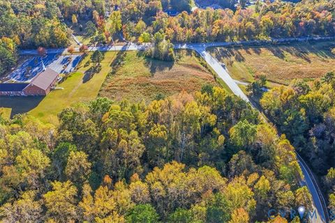 Tiny photo for 6040 Woodpecker Road, Chesterfield, VA 23838 (MLS # 2529687)