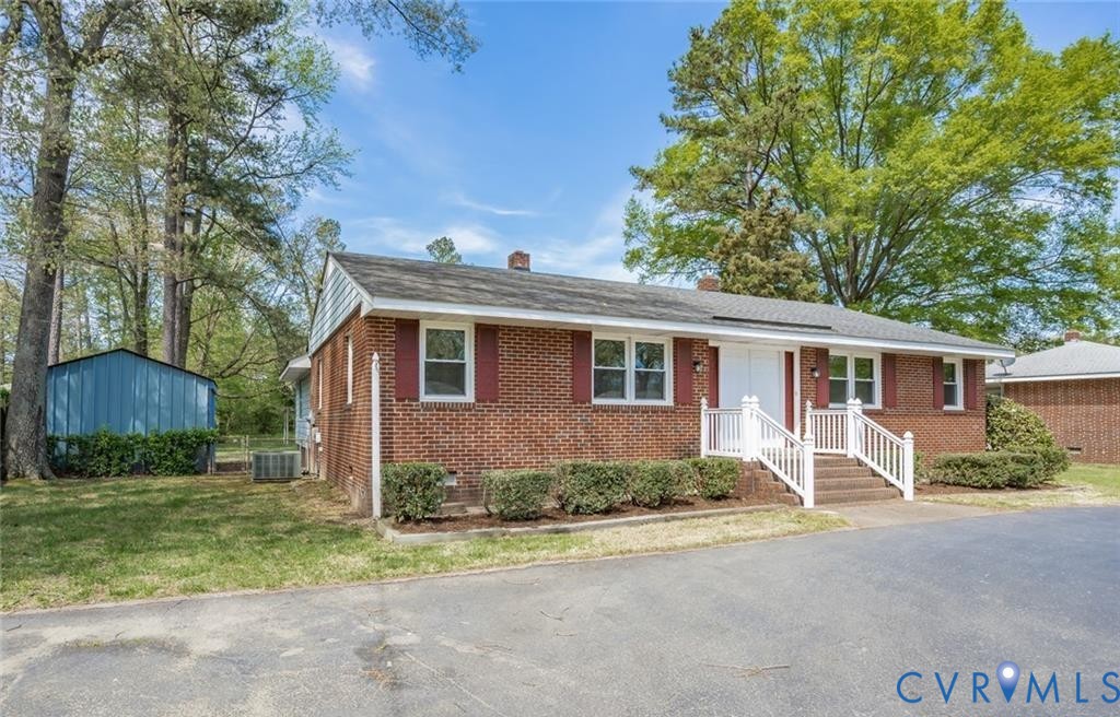 6230 & 6232 Strathmore Road