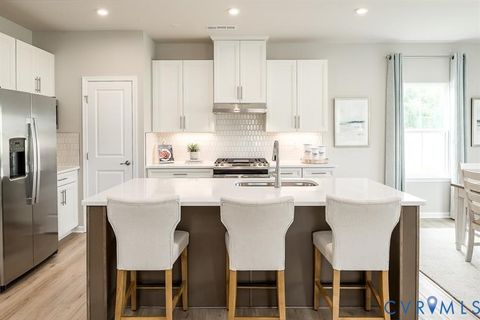 Tiny photo for 5 Driver Lane, Richmond, VA 23223 (MLS # 2531930)