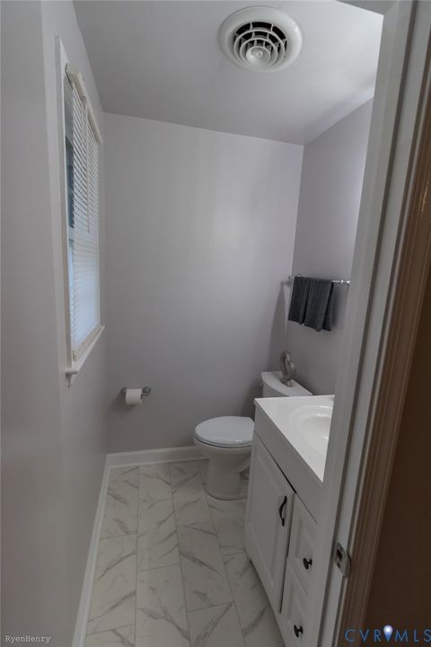 Tiny photo for 337 Lakewood Drive, Petersburg, VA 23805 (MLS # 2602618)