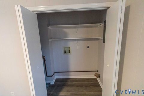 Tiny photo for 337 Lakewood Drive, Petersburg, VA 23805 (MLS # 2602618)