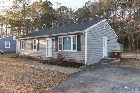 Tiny photo for 337 Lakewood Drive, Petersburg, VA 23805 (MLS # 2602618)