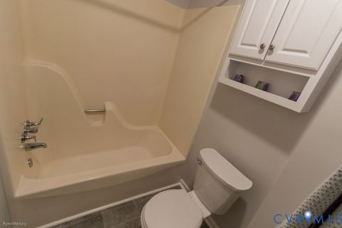 Tiny photo for 337 Lakewood Drive, Petersburg, VA 23805 (MLS # 2602618)