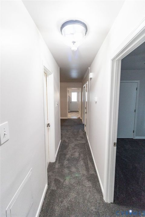 Tiny photo for 337 Lakewood Drive, Petersburg, VA 23805 (MLS # 2602618)