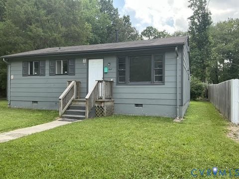 Tiny photo for 8 Gibbons Avenue, Petersburg, VA 23803 (MLS # 2618747)