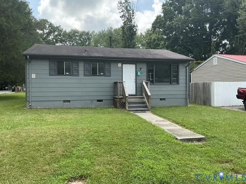 Tiny photo for 8 Gibbons Avenue, Petersburg, VA 23803 (MLS # 2618747)