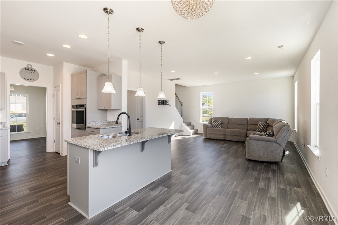 112 Cardinal Road