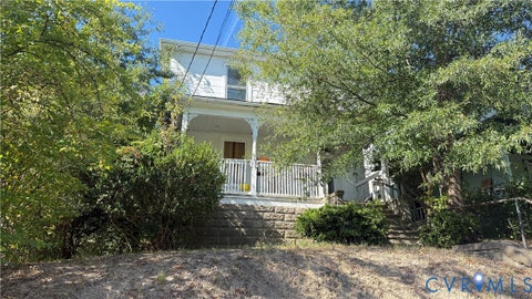 Photo of 210 E Thomas Street, Danville, VA 24540 (MLS # 2625225)