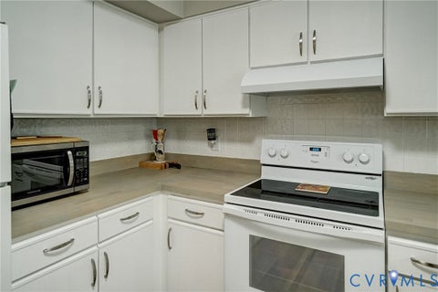 Tiny photo for 7513 Potters Court, Richmond, VA 23225 (MLS # 2623274)