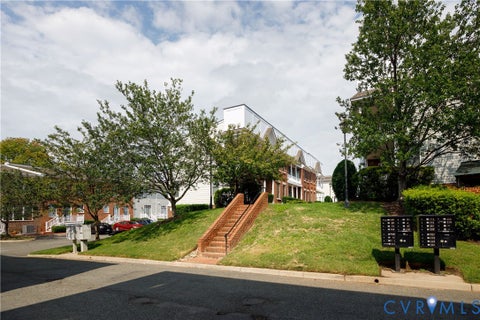 Tiny photo for 727 S Laurel Street, Richmond, VA 23220 (MLS # 2625661)