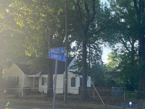 Tiny photo for 2733 Danwood Drive, Norfolk, VA 23513 (MLS # 2612057)