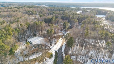 Tiny photo for 13501 Corapeake Place, Chesterfield, VA 23838 (MLS # 2603235)