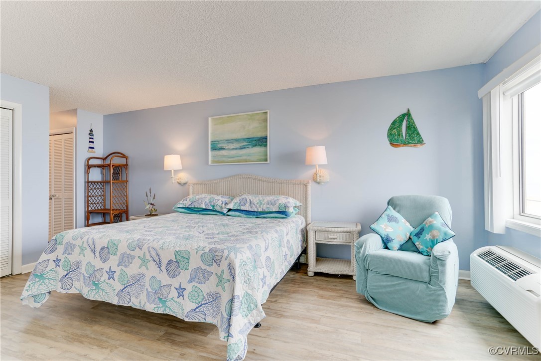 Virginia Beach, Virginia 23451, United States, 2 Bedrooms Bedrooms, ,2 BathroomsBathrooms,Residential,Active,92150