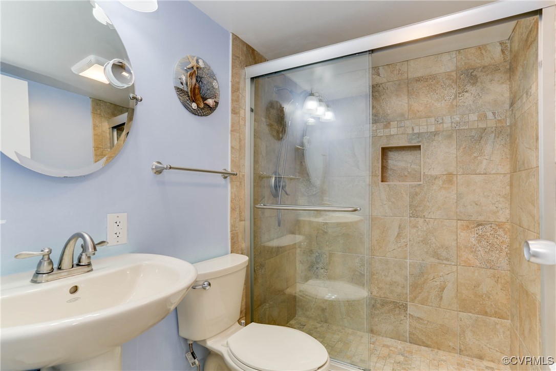 Virginia Beach, Virginia 23451, United States, 2 Bedrooms Bedrooms, ,2 BathroomsBathrooms,Residential,Active,92150