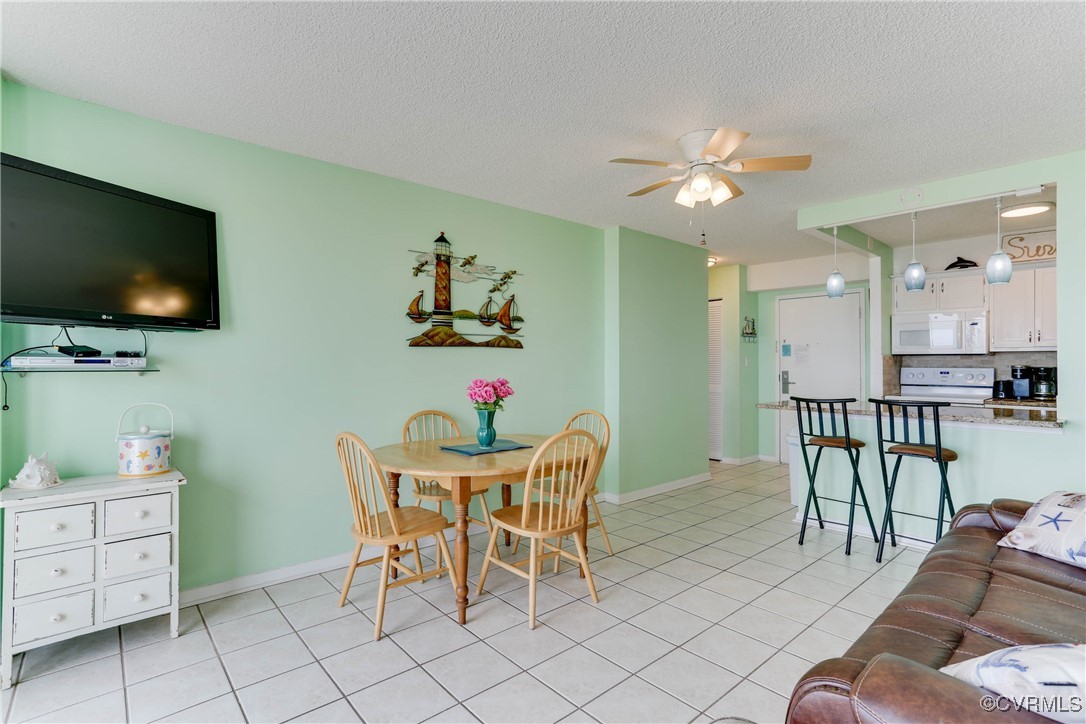 Virginia Beach, Virginia 23451, United States, 2 Bedrooms Bedrooms, ,2 BathroomsBathrooms,Residential,Active,92150