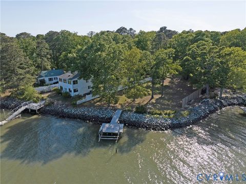 Photo of 24 Lake Avenue, Deltaville, VA 23043 (MLS # 2616484)