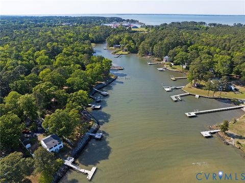 Tiny photo for 24 Lake Avenue, Deltaville, VA 23043 (MLS # 2616484)