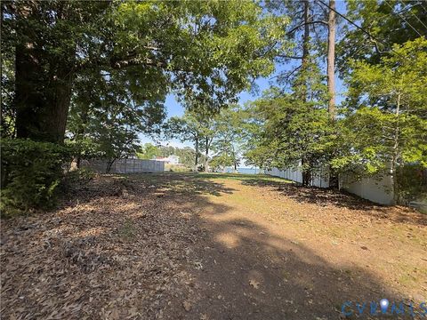 Tiny photo for 24 Lake Avenue, Deltaville, VA 23043 (MLS # 2616484)