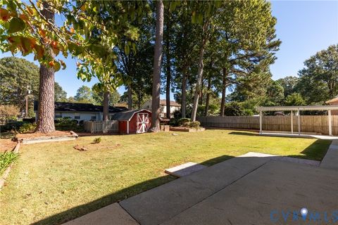 Tiny photo for 14 Effingham Place, Newport News, VA 23608 (MLS # 2529329)