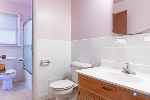 Tiny photo for 14 Effingham Place, Newport News, VA 23608 (MLS # 2529329)
