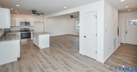Tiny photo for Lot 21 New York Avenue, Hopewell, VA 23860 (MLS # 2628069)