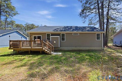 Tiny photo for 329 N Glebe Road, Montross, VA 22520 (MLS # 2608940)