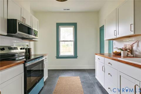 Tiny photo for 2303 Fairfax Avenue, Richmond, VA 23224 (MLS # 2532498)