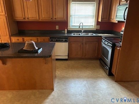 Tiny photo for 313 Fairview Drive, Franklin, VA 23851 (MLS # 2613506)