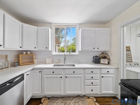 Tiny photo for 4803 Morrison Road, Richmond, VA 23230 (MLS # 2609630)