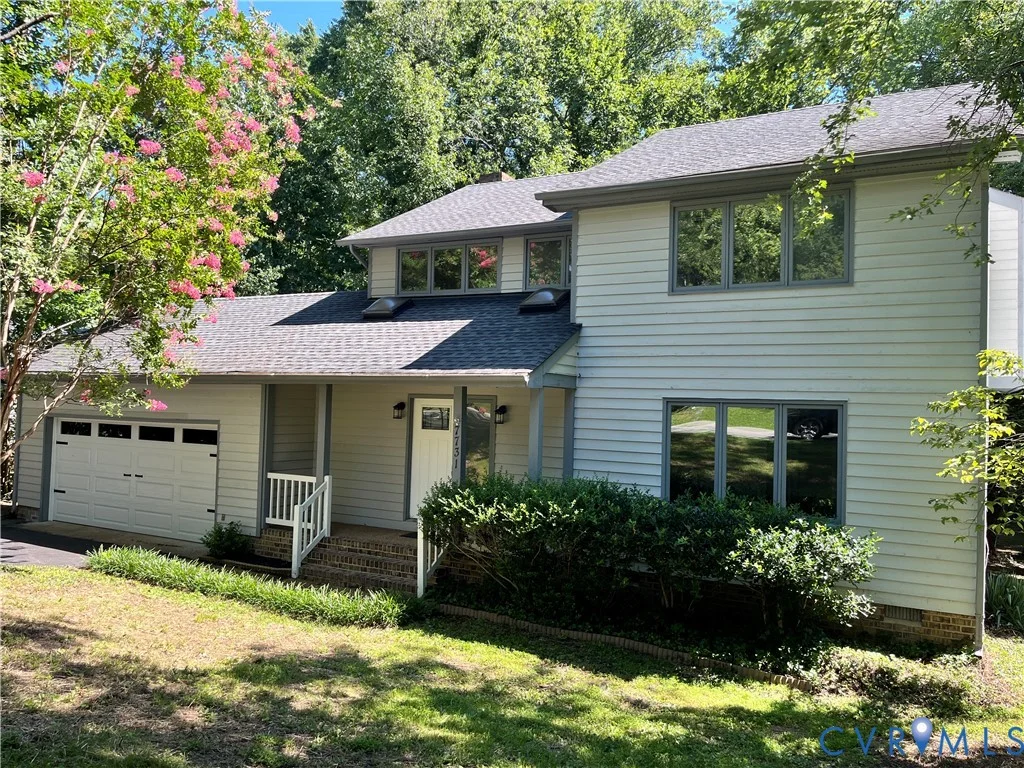 7731 Flag Tail Drive